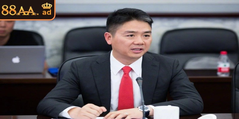 CEO Trung Lập 1 CEO Trung Lập nổi bật như một biểu tượng của bản lĩnh và sáng tạo